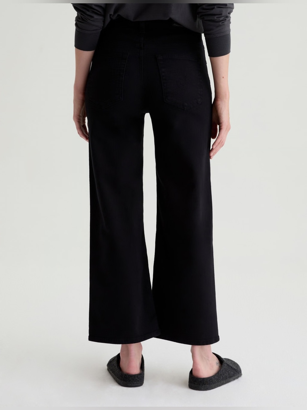 AG Jeans Saige Wide Leg Crop High Rise Size 31 long n Black Adriano Goldschmied